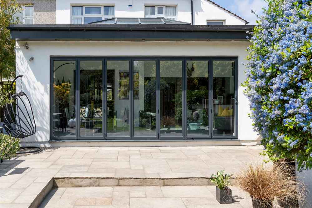 Bi-fold Doors - Elor Energy